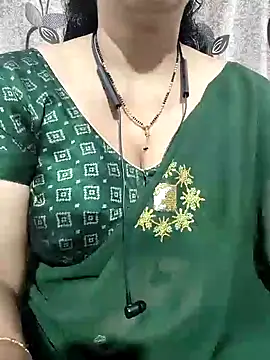Snapshot of bhuvana555 chatting on December 20, 2024, 6:13 pm bhuvana555 online show from December 20, 2024, 6:13 pm