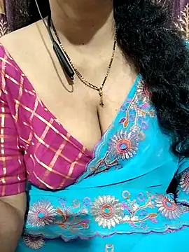 Snapshot of bhuvana555 chatting on March 2, 2025, 8:29 pm bhuvana555 online show from March 2, 2025, 8:29 pm