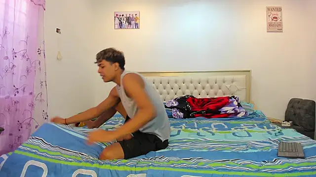 Snapshot of dafnezahiraa_ chatting on January 30, 2025, 6:10 pm dafnezahiraa  online show from January 30, 2025, 6:10 pm