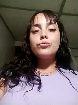 Snapshot of lucylovles chatting on February 16, 2026, 7:48 am lucylovles online show from February 16, 2026, 7:48 am