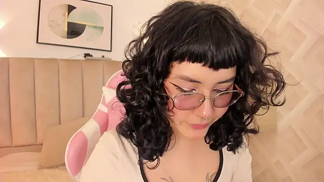 Haru Bonny online show from February 7, 2026, 8:12 pm