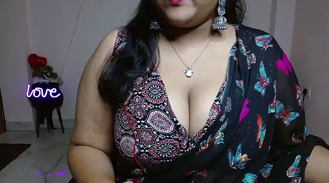 Snapshot of Naughty_Ayesha1 chatting on February 13, 2025, 4:11 am Naughty Ayesha1 online show from February 13, 2025, 4:11 am