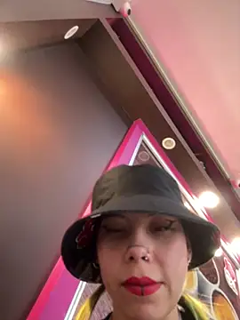 EemaHaruki online show from January 20, 2025, 9:01 pm