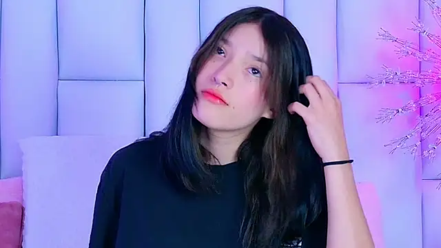 AlliciaKim online show from March 1, 2025, 7:15 pm