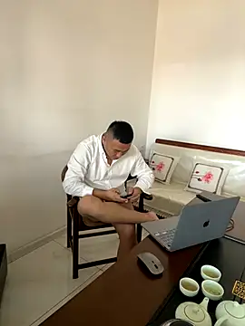 ShaoZian 1 online show from October 27, 2025, 4:16 am