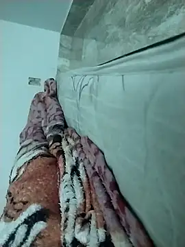 Snapshot of lm279 chatting on February 17, 2025, 6:26 pm lm279 online show from February 17, 2025, 6:26 pm