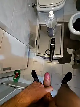 Snapshot of DoctorPS chatting on November 30, 2025, 6:01 pm DoctorPS online show from November 30, 2025, 6:01 pm