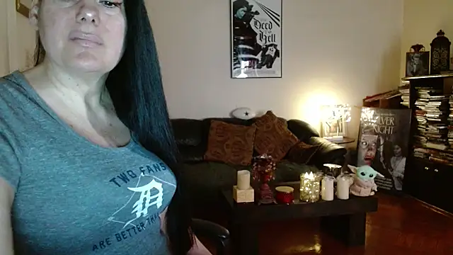 mandaloriangirls online show from March 8, 2026, 5:50 pm