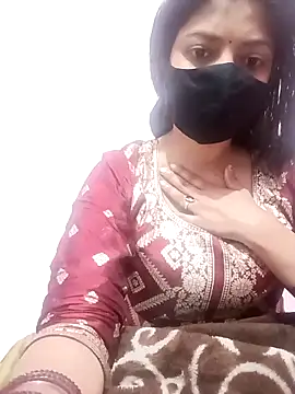 Snapshot of Mahi_Baby25 chatting on February 4, 2026, 2:17 am Mahi Baby25 online show from February 4, 2026, 2:17 am