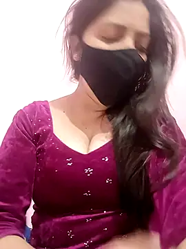 Snapshot of Mahi_Baby25 chatting on February 9, 2026, 2:37 am Mahi Baby25 online show from February 9, 2026, 2:37 am