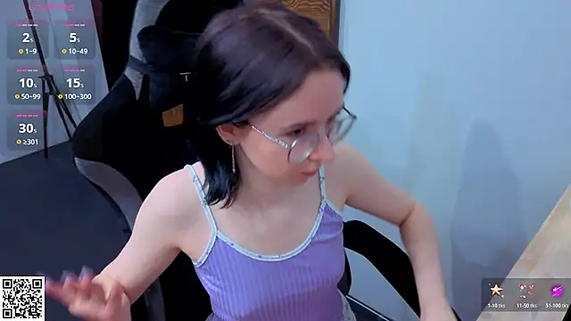 Nora Failure online show from July 2, 2026, 8:09 am