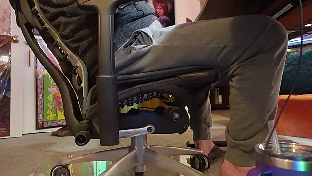 fillingyourthroat2 online show from January 27, 2025, 12:16 pm