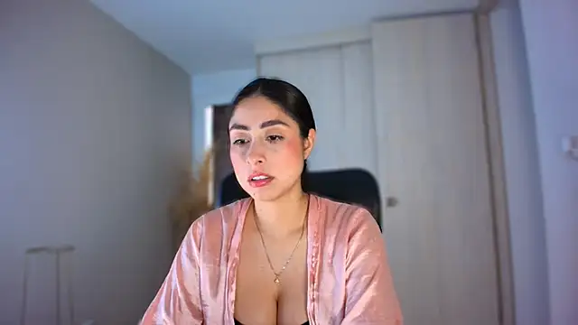Snapshot of auroracaruso11 chatting on July 13, 2026, 9:28 pm auroracaruso11 online show from July 13, 2026, 9:28 pm