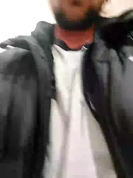 Snapshot of QcMisterv13 chatting on December 23, 2025, 1:25 am QcMisterv13 online show from December 23, 2025, 1:25 am