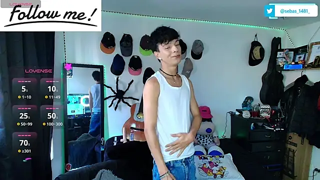 Snapshot of twink_sebas_ chatting on December 4, 2024, 2:04 pm twink sebas  online show from December 4, 2024, 2:04 pm