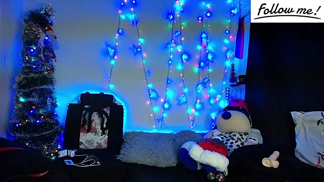 Snapshot of twink_sebas_ chatting on December 27, 2024, 12:29 am twink sebas  online show from December 27, 2024, 12:29 am