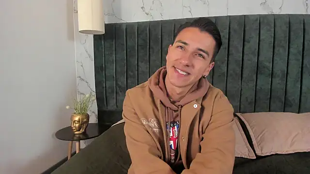 Andy Joy  online show from March 4, 2026, 12:00 pm