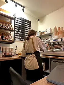 cinnabon  online show from December 1, 2025, 10:31 am