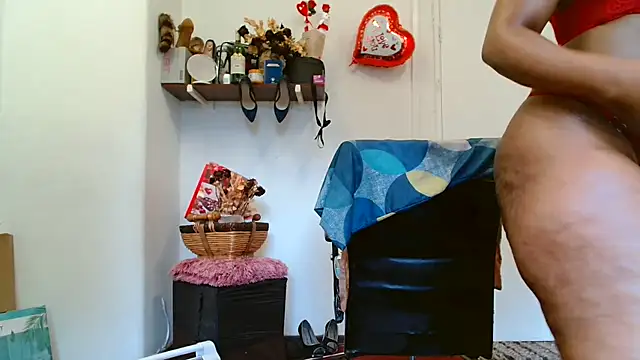 Snapshot of xTALLSEXYBUMx chatting on March 15, 2026, 9:48 am xTALLSEXYBUMx online show from March 15, 2026, 9:48 am