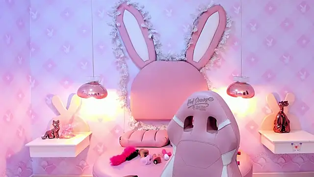 Saraa Skinny online show from December 11, 2024, 11:30 am