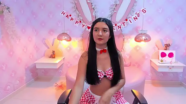 Saraa Skinny online show from February 22, 2025, 5:57 pm