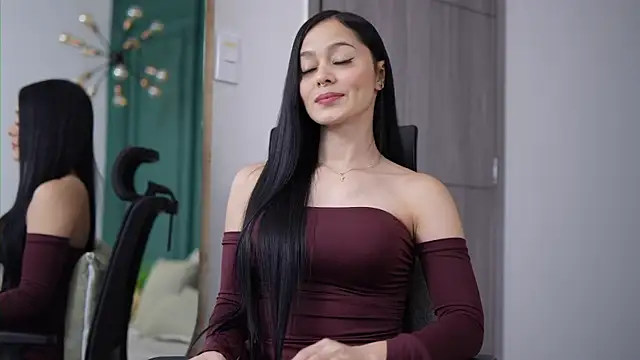 rubyhill 2711 online show from September 10, 2025, 11:05 pm