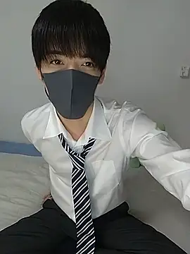 Snapshot of itsme_LEON chatting on January 8, 2025, 1:09 pm itsme LEON online show from January 8, 2025, 1:09 pm