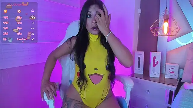 Amber villalobos  online show from May 21, 2026, 3:57 am