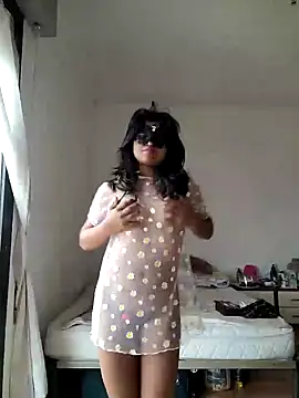 Bella Luna18 online show from January 8, 2025, 2:56 pm