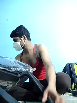 Ishan003 online show from October 19, 2025, 4:29 pm