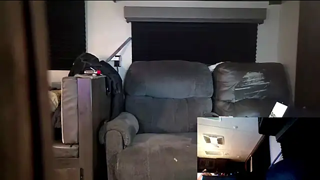 Snapshot of Cobra500hp chatting on June 9, 2026, 4:13 am Cobra500hp online show from June 9, 2026, 4:13 am