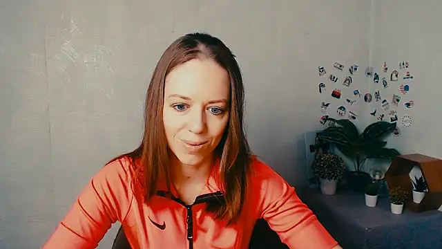 GloriaSi  online show from November 13, 2025, 6:45 am