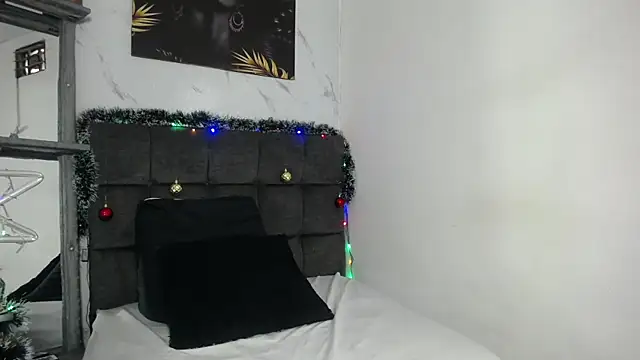 Snapshot of mikoto_urab chatting on December 24, 2024, 12:22 pm mikoto urab online show from December 24, 2024, 12:22 pm