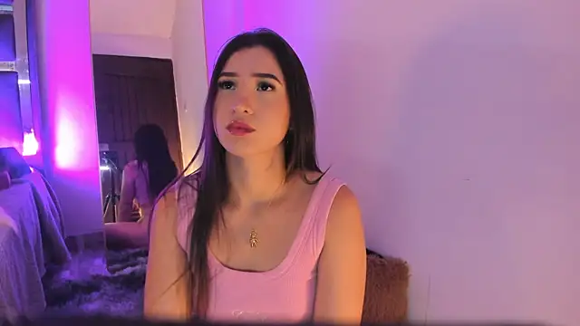 MilaHal  online show from December 22, 2025, 9:01 pm