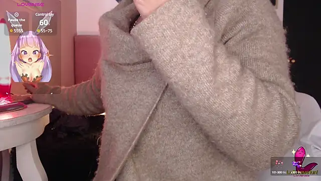 Snapshot of sofi_66 chatting on December 18, 2024, 7:19 pm sofi 66 online show from December 18, 2024, 7:19 pm