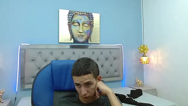 JackSwan18 online show from January 20, 2025, 4:32 am