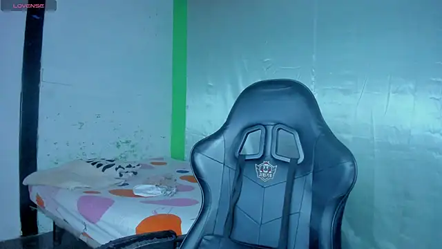 jonson- online show from April 12, 2026, 7:35 am