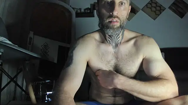 Snapshot of Antoniohot2024 chatting on January 22, 2025, 10:18 am Antoniohot2024 online show from January 22, 2025, 10:18 am