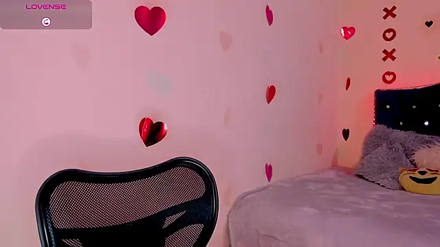 Snapshot of linda_alana chatting on February 10, 2025, 6:56 pm linda alana online show from February 10, 2025, 6:56 pm