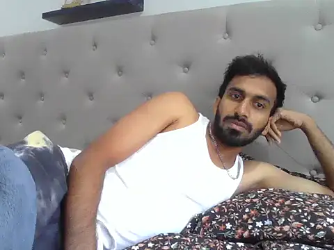 Snapshot of skinny__boy__ chatting on November 13, 2025, 4:06 pm skinny boy online show from November 13, 2025, 4:06 pm