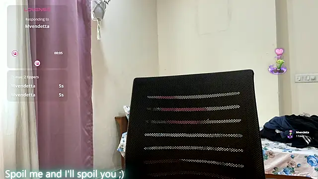 Snapshot of ohh_mona chatting on January 10, 2025, 6:09 am ohh mona online show from January 10, 2025, 6:09 am