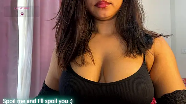 Snapshot of ohh_mona chatting on January 27, 2025, 7:56 am ohh mona online show from January 27, 2025, 7:56 am