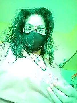 Snapshot of heenage chatting on December 13, 2024, 5:05 am heenage online show from December 13, 2024, 5:05 am