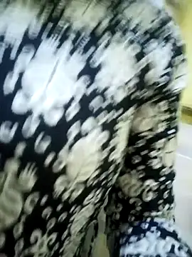 Snapshot of heenage chatting on February 25, 2025, 5:04 pm heenage online show from February 25, 2025, 5:04 pm