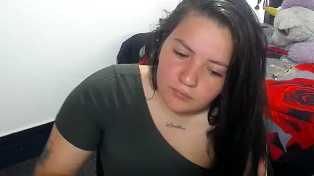 Snapshot of shopyymessyy chatting on December 20, 2024, 6:13 pm shopyymessyy online show from December 20, 2024, 6:13 pm