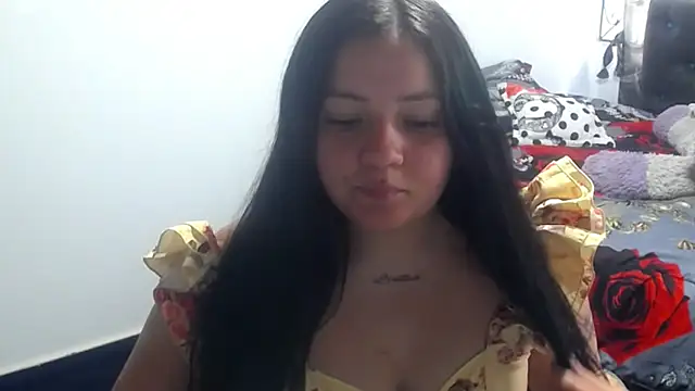 Snapshot of shopyymessyy chatting on January 7, 2025, 6:14 pm shopyymessyy online show from January 7, 2025, 6:14 pm