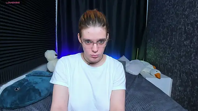 KIKI Krash online show from February 13, 2025, 4:17 pm