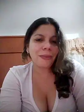 Carliina Soussa online show from October 20, 2025, 1:17 am