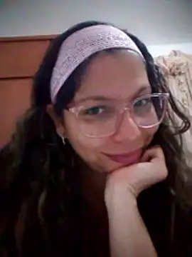 Snapshot of Carliina_Soussa chatting on February 13, 2026, 12:28 am Carliina Soussa online show from February 13, 2026, 12:28 am