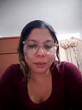 Snapshot of Carliina_Soussa chatting on February 23, 2026, 11:24 pm Carliina Soussa online show from February 23, 2026, 11:24 pm
